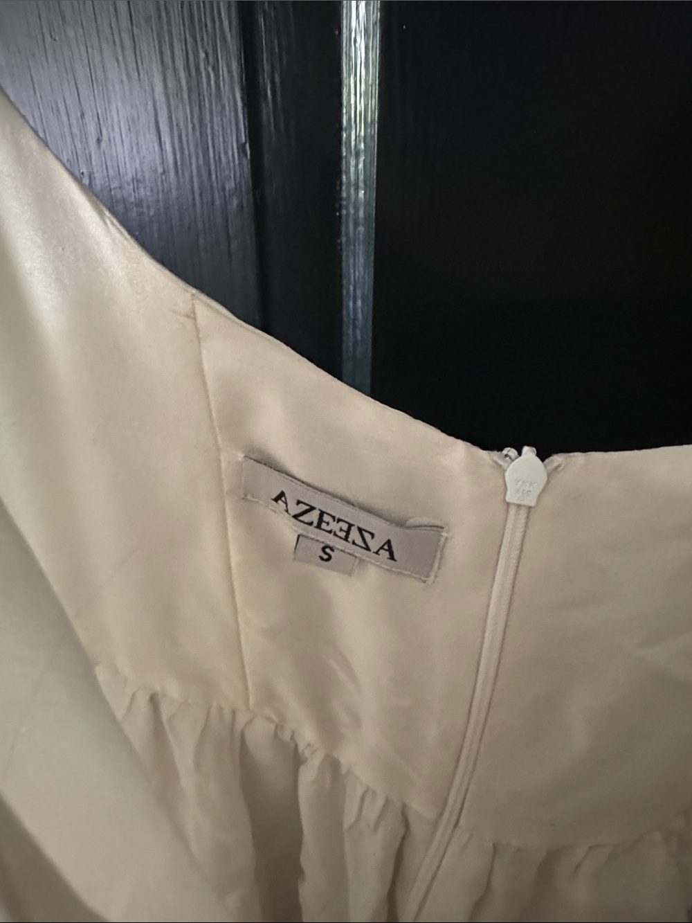 Azeeza Rachel Dress Cream 100% Silk NWOT - Picture 3 of 4